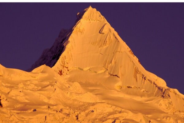 Alpamayo Circuit: 8 Days in the Heart of the Cordillera Blanca