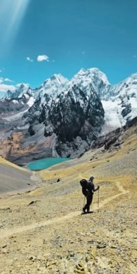trekking-huayhuash-circuit-remote-andean-lake.jpg